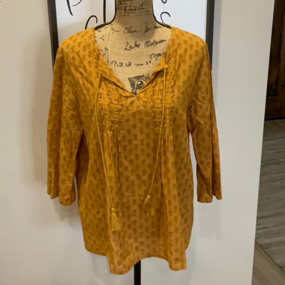 Women’s blouse!